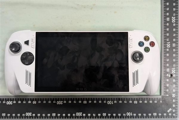 Xbox掌机首曝-微软Xbox掌机曝光