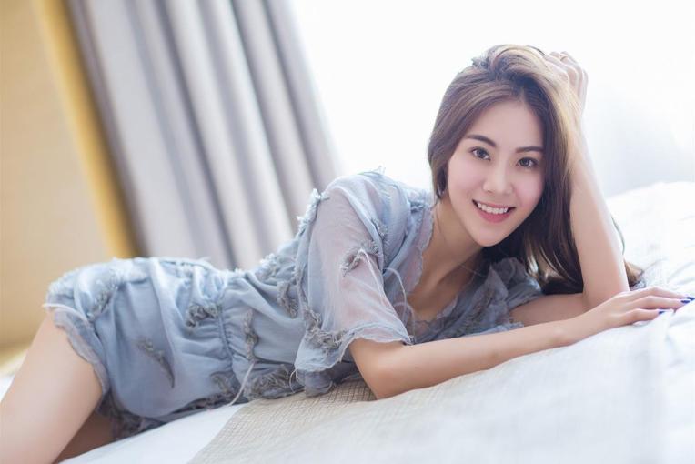 心理学视角解析两男一女的影响